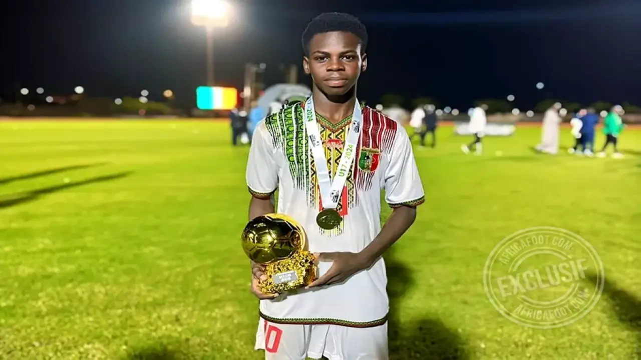 برشلونة يسبق تشيلسي للتعاقد مع ديمبيلي